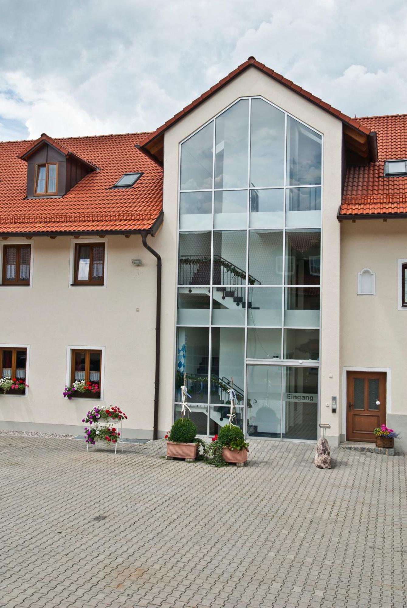 Gasthof Stocker Landsham Exterior photo